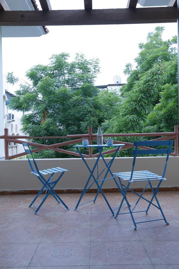 Nomads Nest Hostel Hyderabad Exterior photo