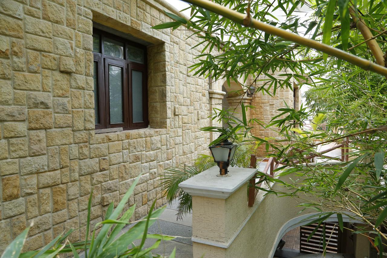 Nomads Nest Hostel Hyderabad Exterior photo